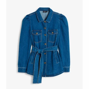 Jeansjacka - Jeansjacka m knytning. Endast använd ngn gång! Fint skick. 