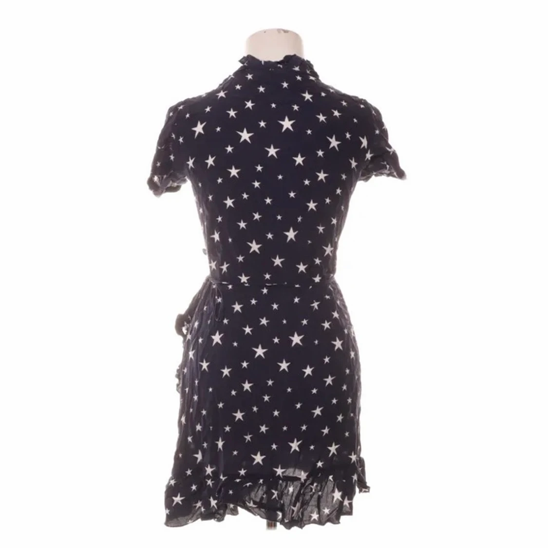 Omlott klänning  - 90