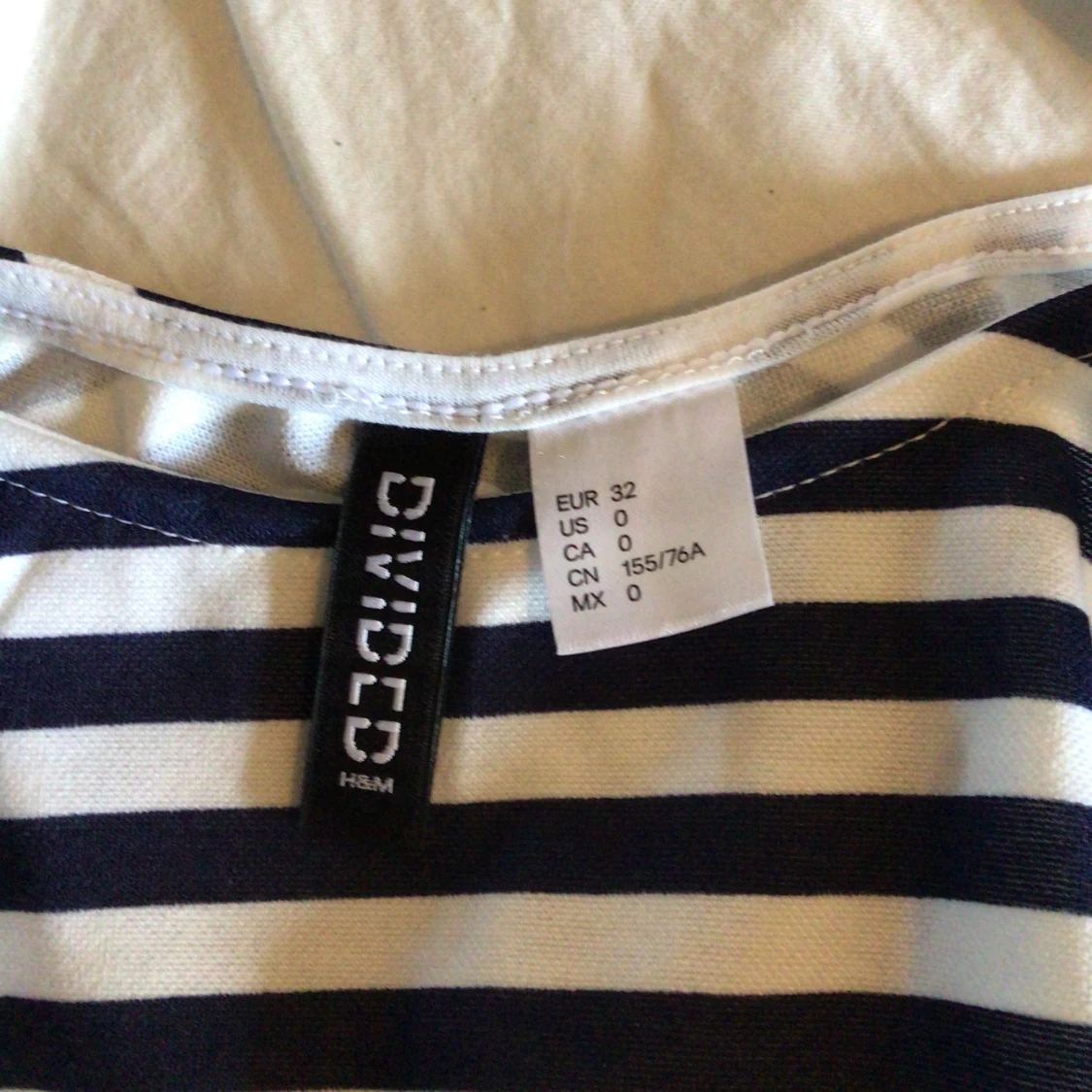 Randig klänning  - 91