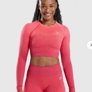 GYMSHARK OMBRE SEAMLESA - Storlek M! Helt oanvänt. Har glömt att skicka tillbaka