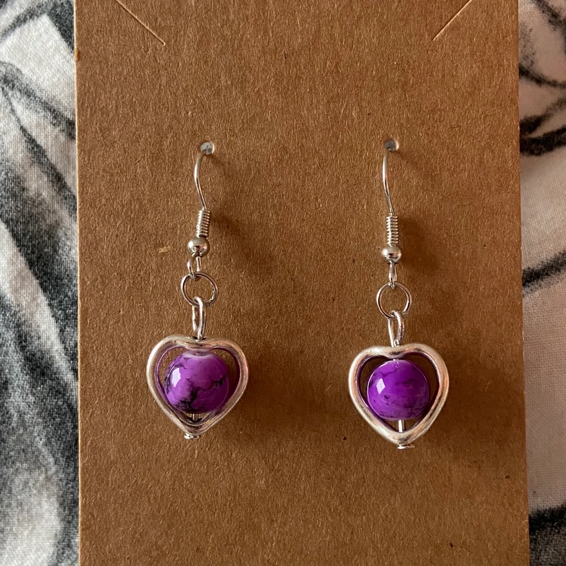 Hjärtformade örhängen💗 - 91