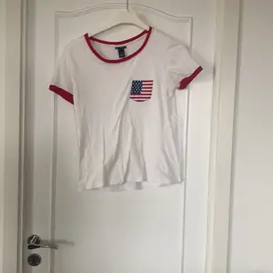 Cool t-shirt med amerikanska flaggan