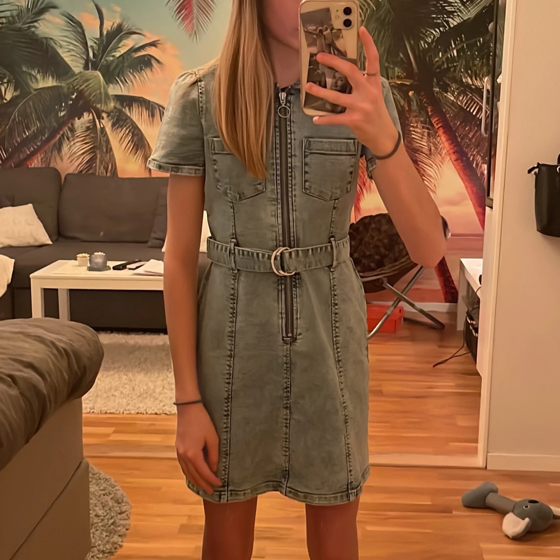 Jeans klänning från Lindex i storlek 146