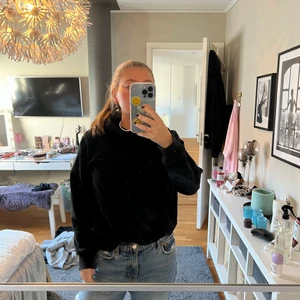 Svart hoodie - Svart hoodie från hm