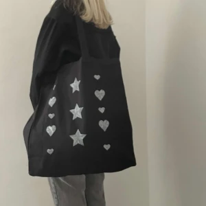 Tygkasse med reflex tryck - Tygkasse med reflex tryck❤️‍🔥❤️‍🔥❤️‍🔥❤️‍🔥