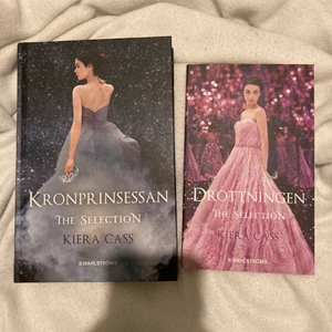 The selection (bok 3 & 4) - Böckerna säljer jag eftersom intressen försvann strax efter tredje. Vill gärna sälja böckerna till någon som kommer att gilla dem. Den första är en inbunden version och den andra är en pocket. Båda är på svenska.                                                                               Kronprinsessan 70kr.                                                     Drottningen 50kr                                                                 Paketpris 120kr 