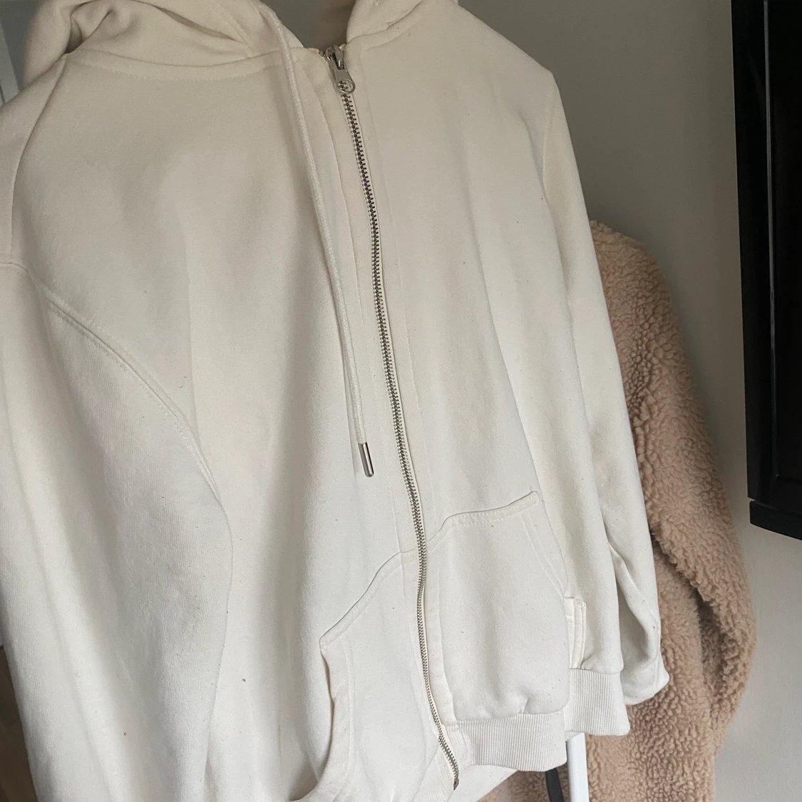 vit zip hoddie från HM