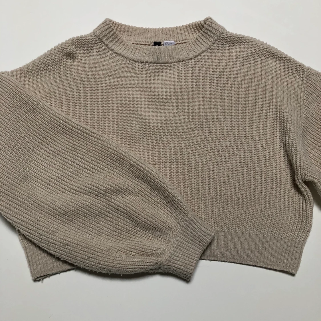 Beige stickad tröja från HM divided 