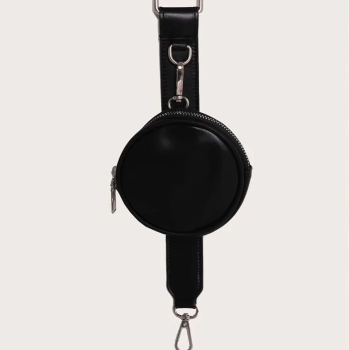 Ny axelremsväska  - 91