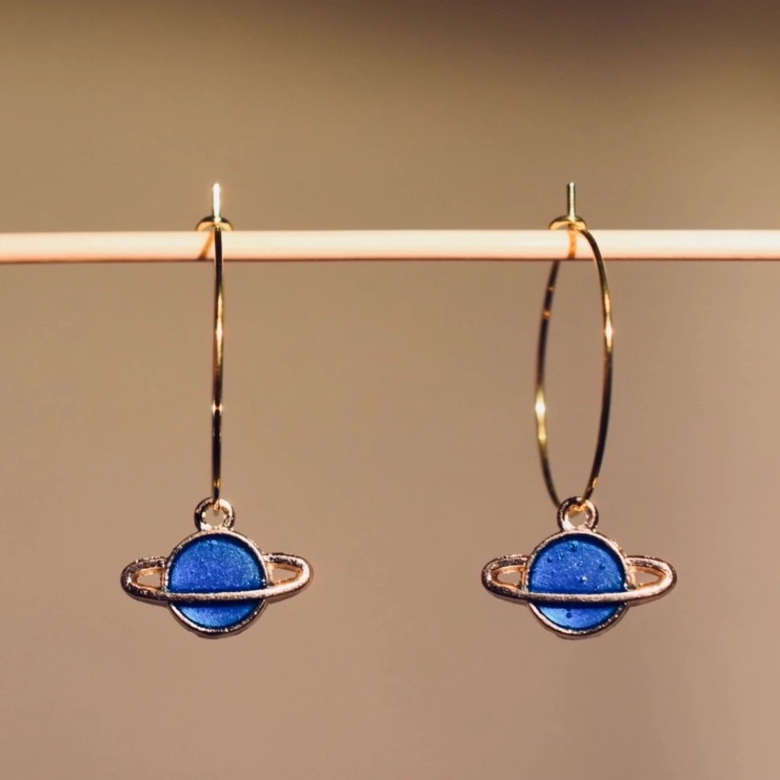 Örhängen Blå planeter