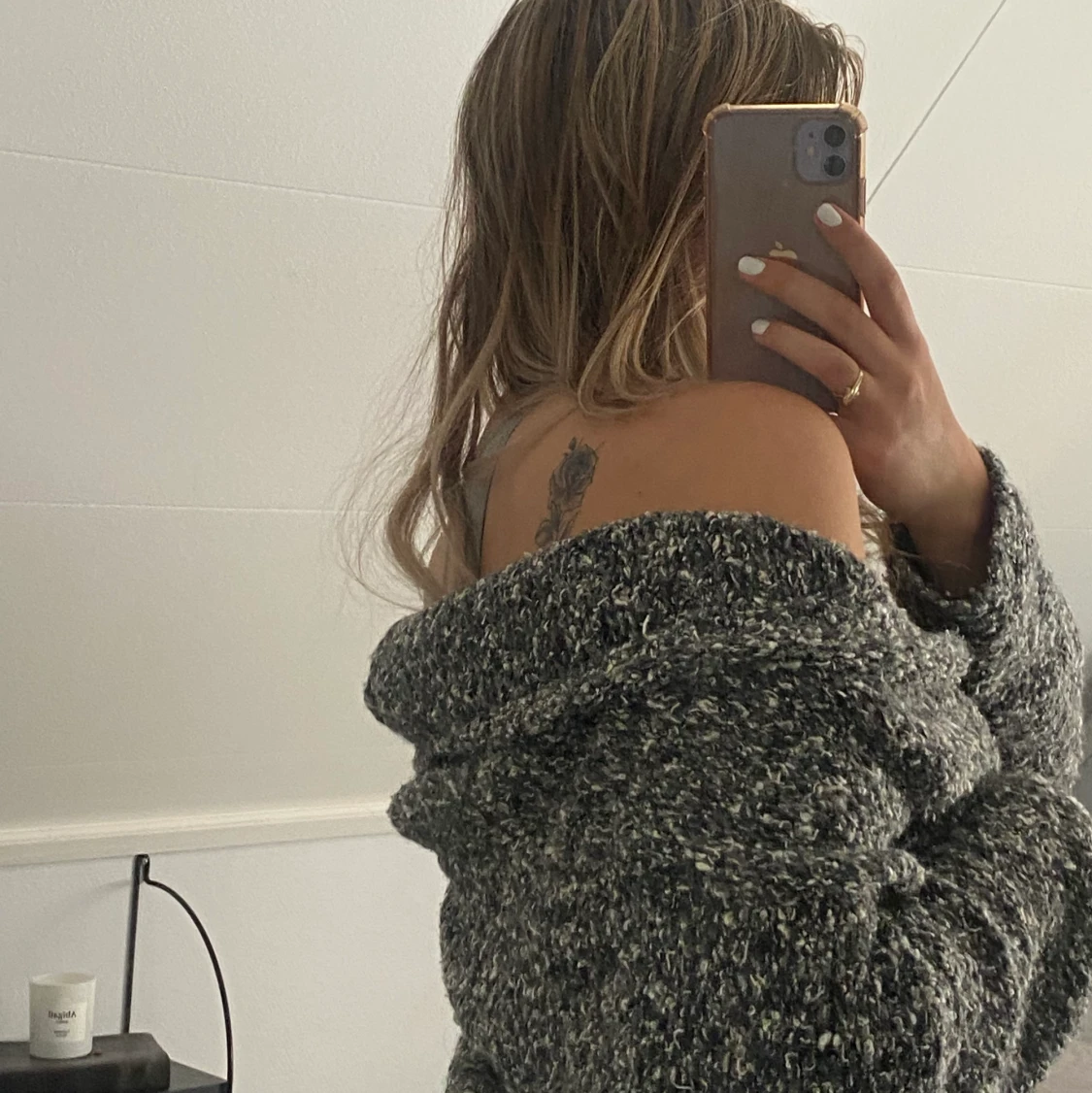 Grå & vit kofta  - 90