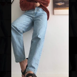 Fina jeans - Säljer ett par jättefina jeans i storlek 38, men passar också 36 för lite baggy passform!