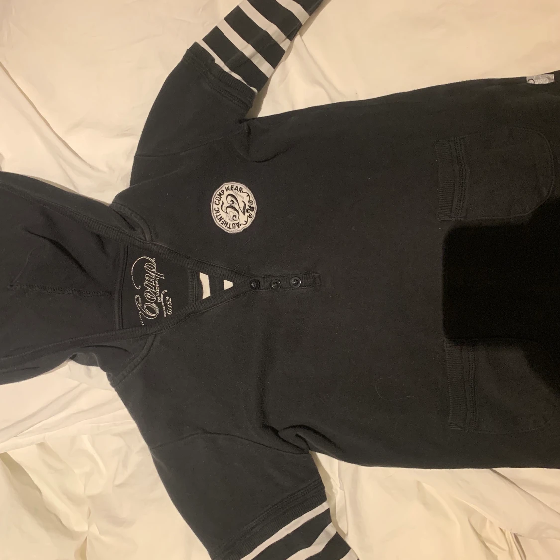 topp. Strl: 146-152 men passar xs/s - 90