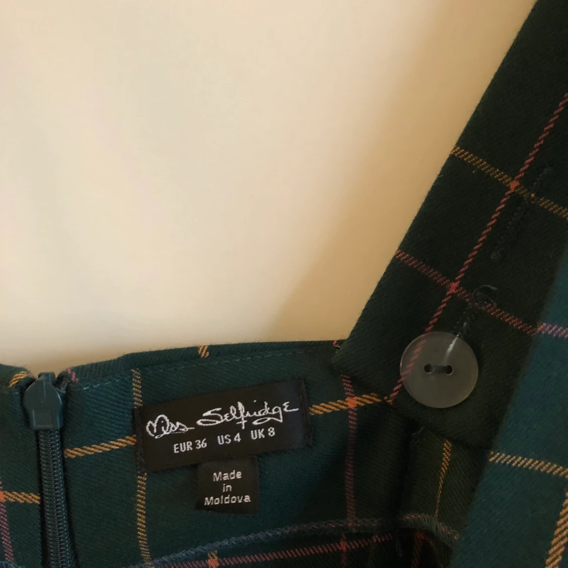 Byxdress från miss selfridge - 90