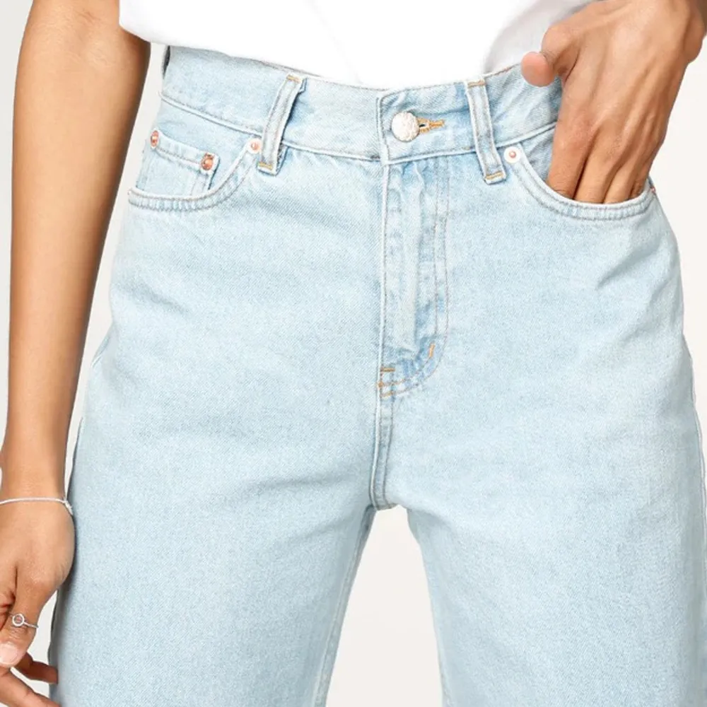 Populära junkyard jeans. Buda i kommentarerna eller kontakta mig om du är intresserad och frakt tillkommer!. Jeans & Byxor.