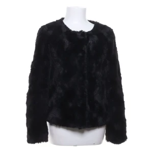 Fuskpäls jacka - Jättefin skön jacka. Storlek L