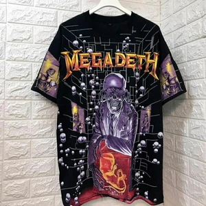 Snygg och unik oversized t-shirt - Snygg och unik oversized t-shirt 