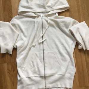 Tröja vit - Använd 1 gång