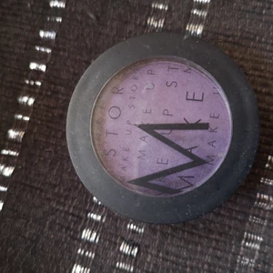 Ögonskugga  - I nyskick 