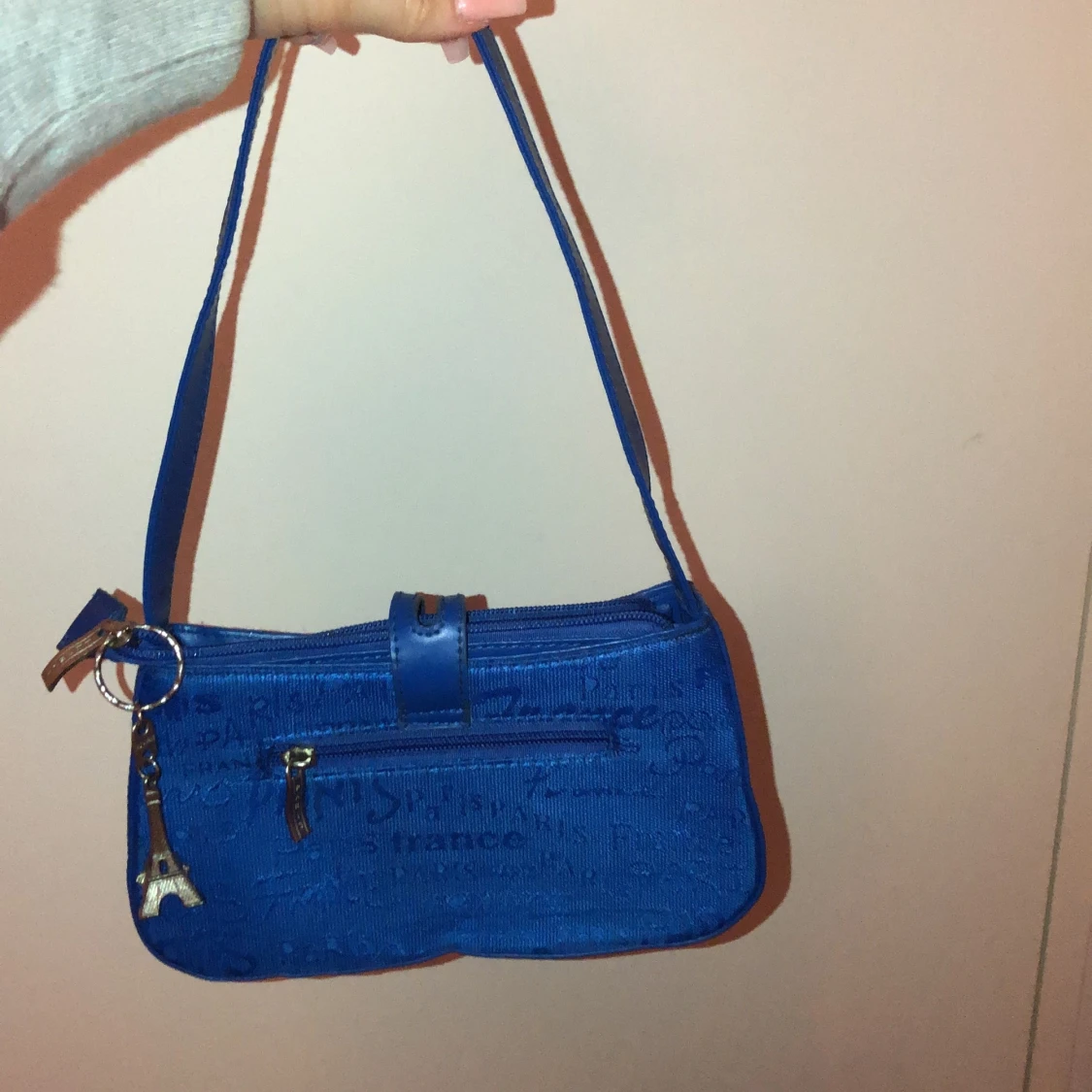 Blå väska  - 90