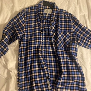 Flanell  - Skitfin skjorta oanvänd! Herr strlk S sitter oversized på mig som har dam S