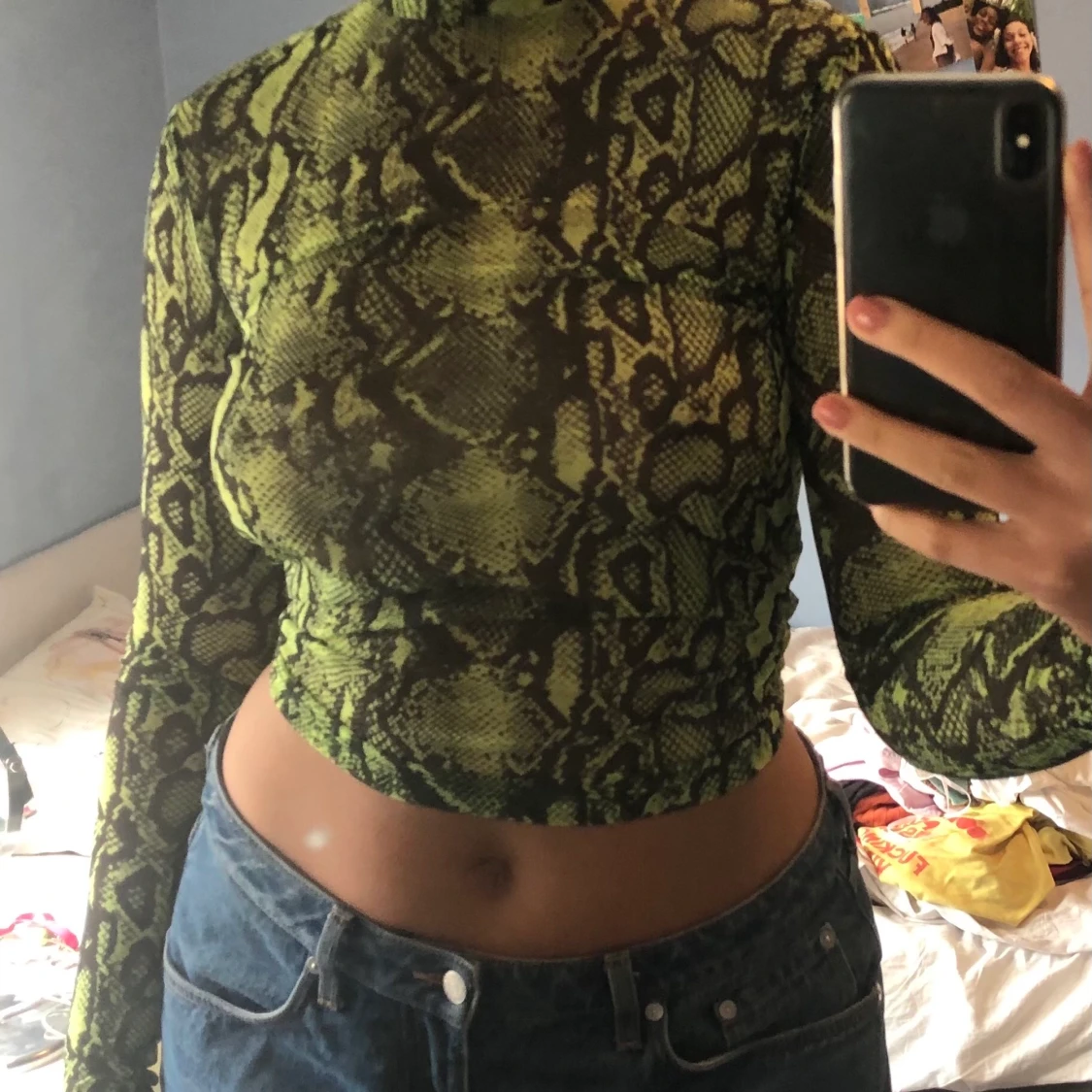 Superfin tröja i mesh med ormskinnsmönster - junkyard