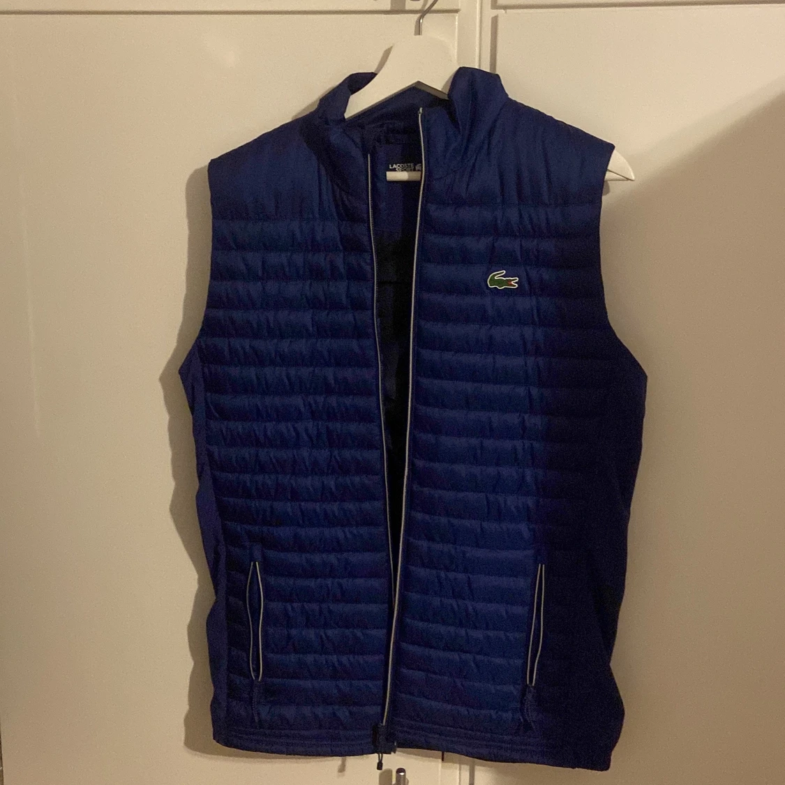 Lacoste väst i nyskick - 91