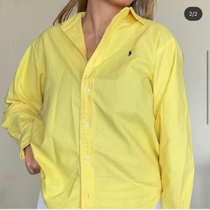 Vintage Ralph Lauren skjorta! - Vintage Ralph Lauren skjorta! Barn storlek i M 12/14 men passar xs/s❣️ 100kr