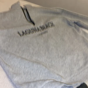 Säljer den hära tröjan för 75kr   - Storlek: S 