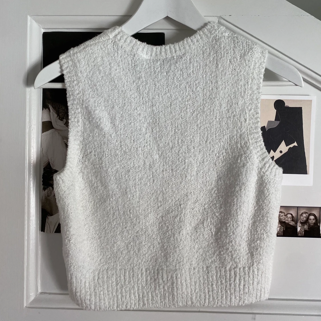 Vit lurvig väst från Weekday - 91