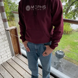 🔷 VINTAGE UNIHOODIE - 🔷 VINTAGE UNIHOODIE  Modellen bär vanligtvis storlek M  450:-  🔷 Kontakta via dm för köp