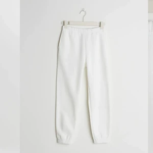 Mjukisbyxor  - Säljer även likadana fast vita💕 frakten ingår.