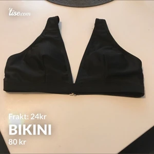 Bikiniöverdel  - Helt ny bikiniöverdel från boohoo med lapp kvar, passade tyvärr inte mig. Frakt tillkommer på 24kr