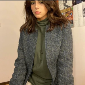 Tunn retor jacka - Dm för mer info