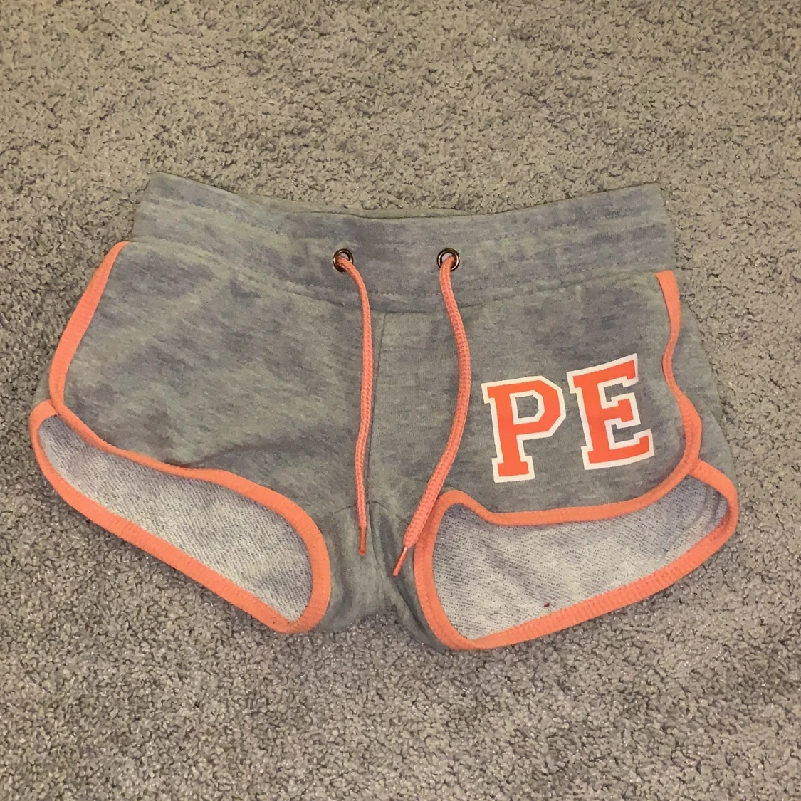 Shorts i storlek 130