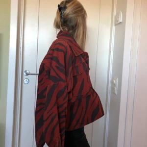 Jacka Zara - Jacka från Zara i fint skick! Storlek S