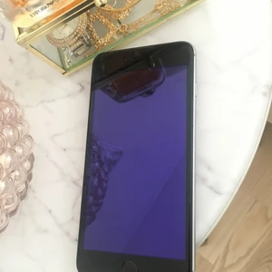 ..... - en helt fungerande iphone 6 s för jätte billigt pris 