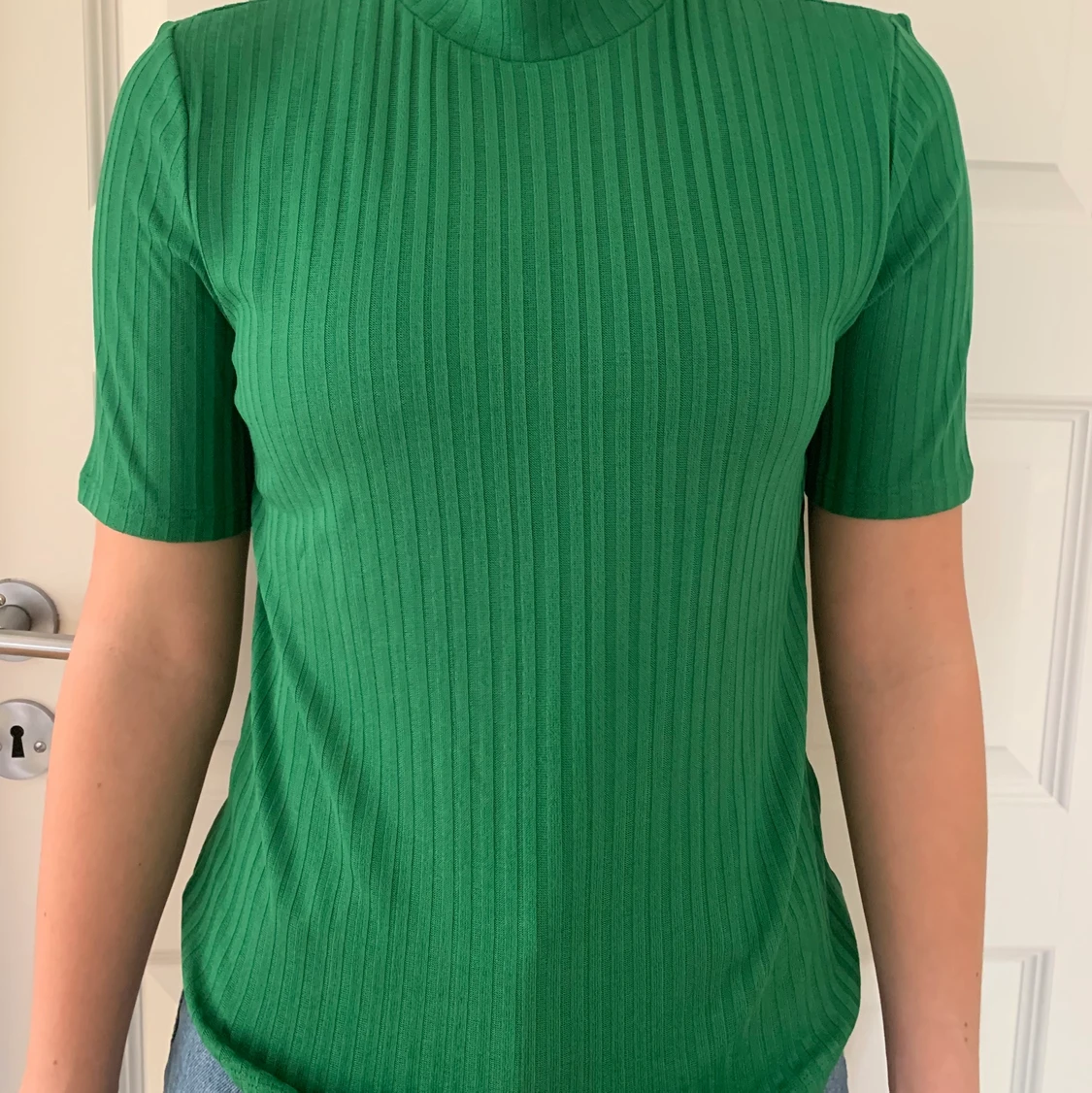 Grön t-shirt från H&M - 90