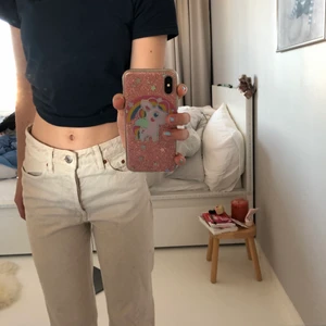 Midrise zara jeans  - Snygga midrise zara jeans!! Köpt för 350