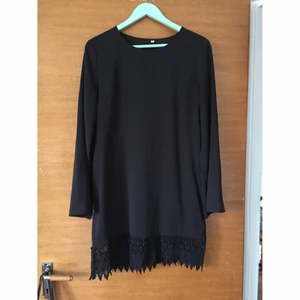 Tunika/klänning - Fin tunnika i storlek M. Funkar att ha som klänning också. 