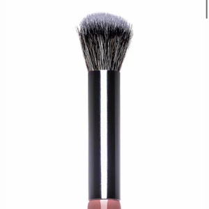 Caia sminkborste ”Nose contour brush 01” - Helt oanvänd, skickas i sin förpackning! Nypris 175, mitt pris 100 kr