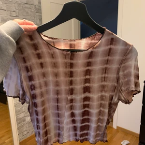 Brun topp - Mjuuukaste och stretchigaste nånsin!! Men har aldrig använt den tyvärr:(