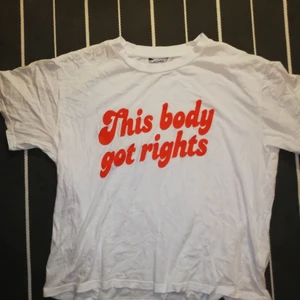 Monki x RFSU T-shirt strl M - T-shirt använd få gånger, gissar på två. 