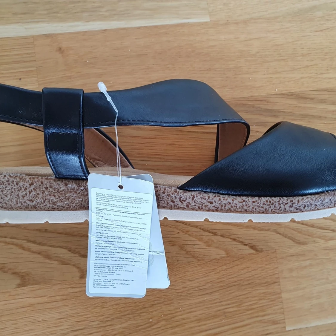 Helt nya sandaler, str 41, - 91