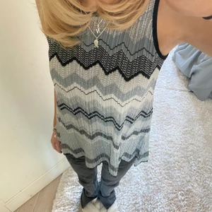 Topp - Missoni mönstrad topp🖤