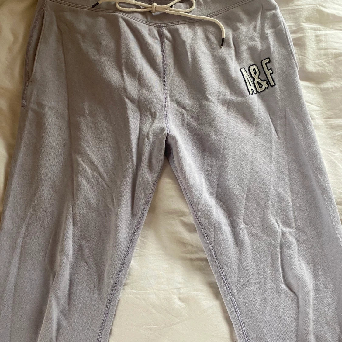 abercrombie and fitch byxor - 90