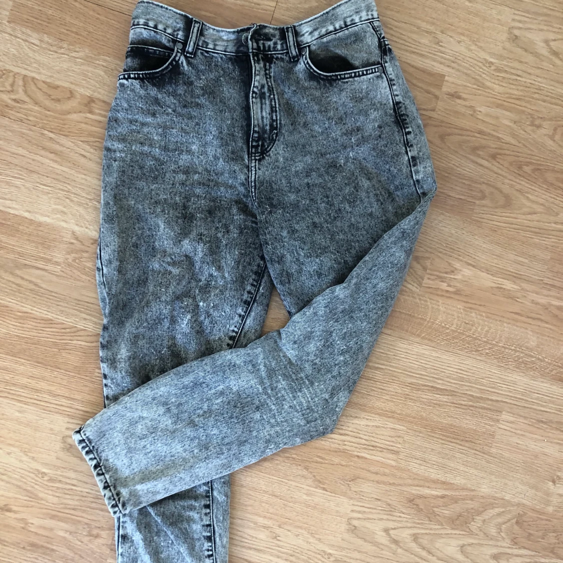 Grå jeans från Dr Denim - 90
