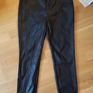 Skinnbyxor från KappAhl! - Nya skinnbyxor från KappAhl med lapp kvar!