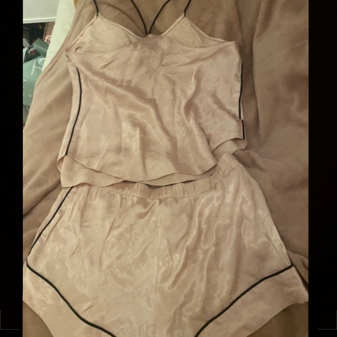 Victoria secret pjamas - 90