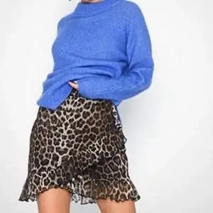 Superfin kjol från NLY Trend 🐆 Köparen står för frakten 🌸